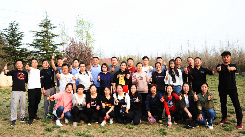 走！撒歡兒去，一起嗨起來(lái)——開(kāi)元集團(tuán)舉行戶(hù)外活動(dòng)