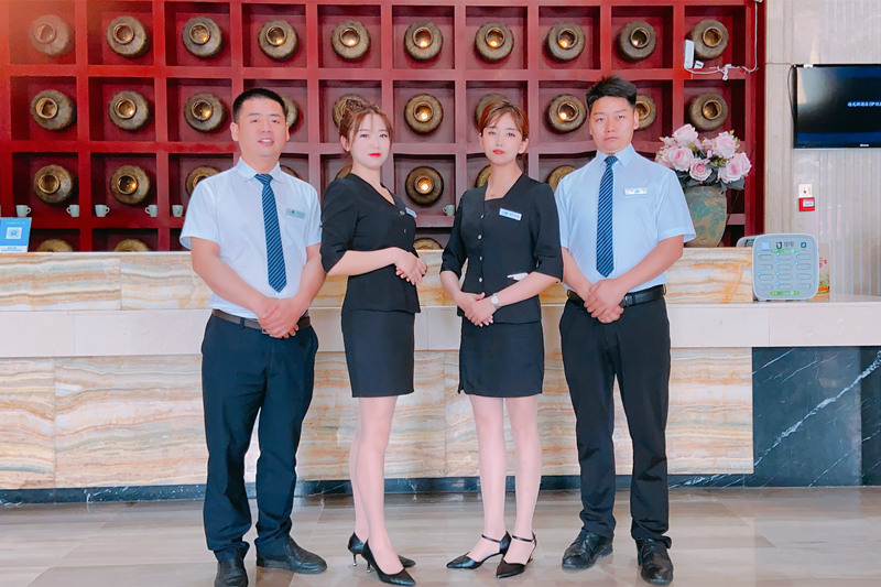 精誠所至，金石為開