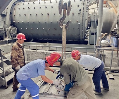 王家河選礦廠 | 清涼護航戰(zhàn)高溫，多維發(fā)力保生產(chǎn)